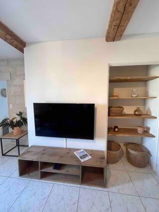 Appartement Belle-Vue Beaucaire  Eksteriør bilde